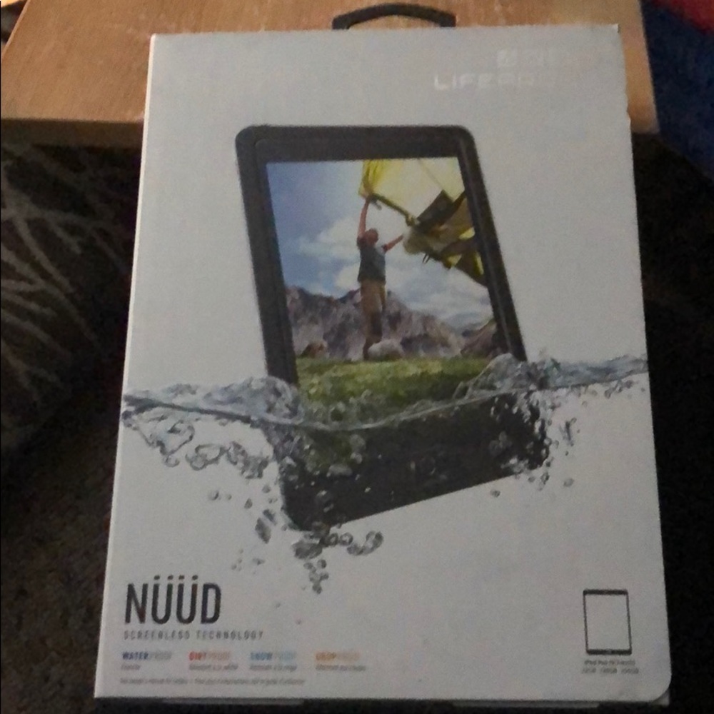 Lifeproof Nuud iPad 9.7 cover